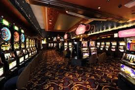 Layar taruhan baccarat dengan opsi Player, Banker, Tie
